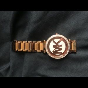 Like new rose gold Michael Kors watch